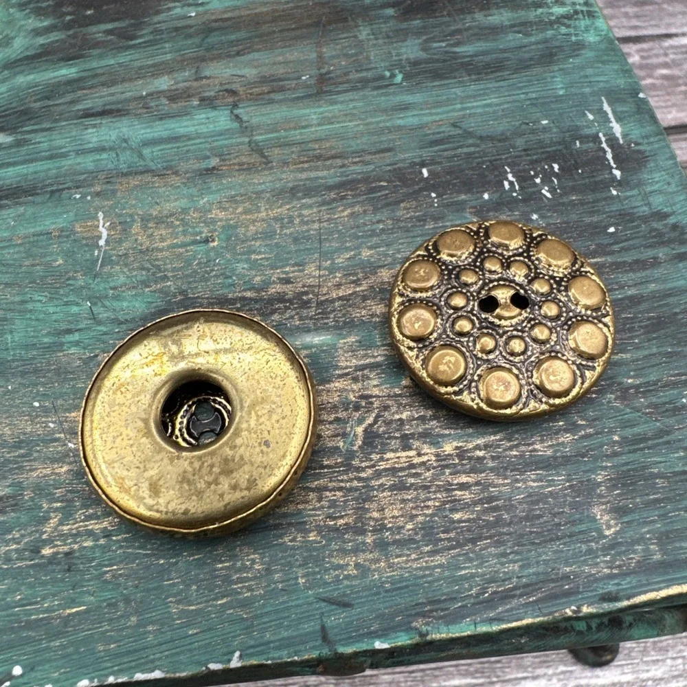 Vintage Gold Tone Buttons Beaded Texture Flat Sewing  Large Coat Craft 1940's